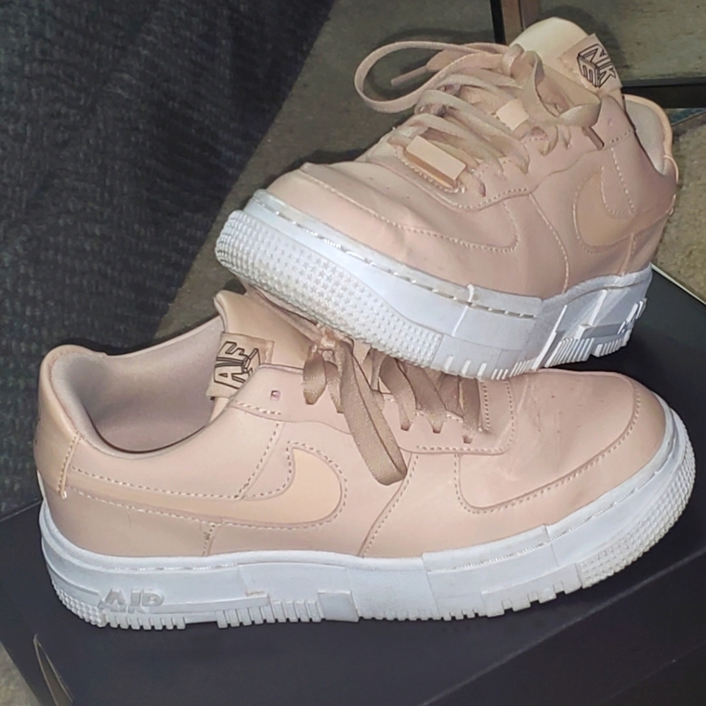 Nike Air Force 1 Pixel Womens